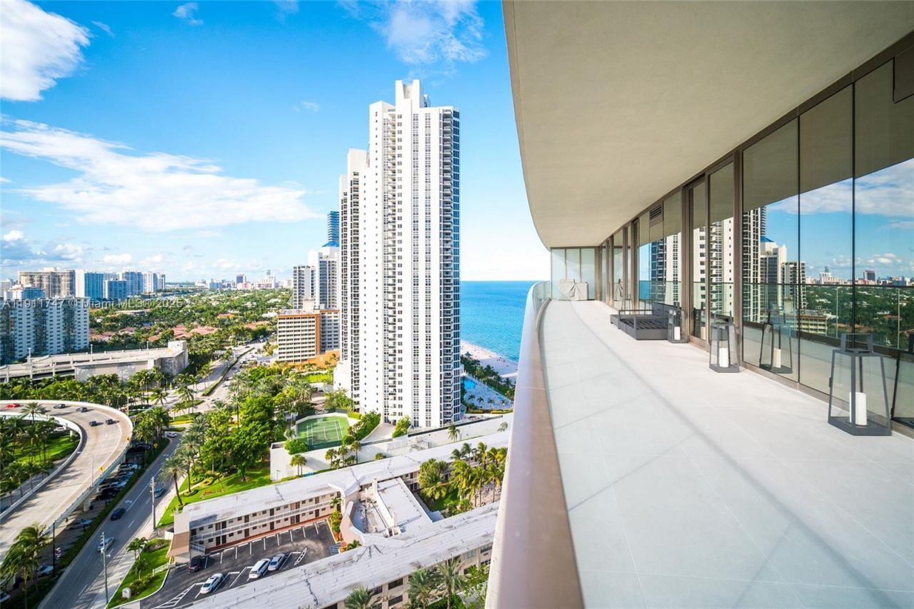 18975 Collins Ave, Unit 1705, Sunny Isles Beach, FL 33160 Photo