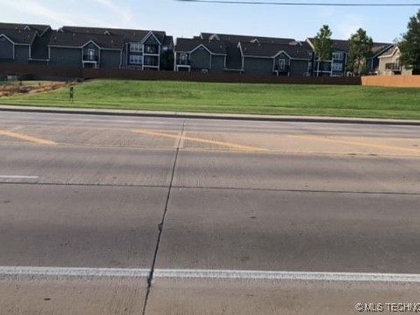 E 86th Street N, Owasso, OK 74055