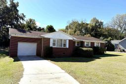 215 Mill Street photo 4