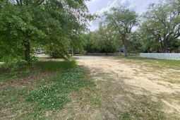 1310 Lyttleton Street photo 4