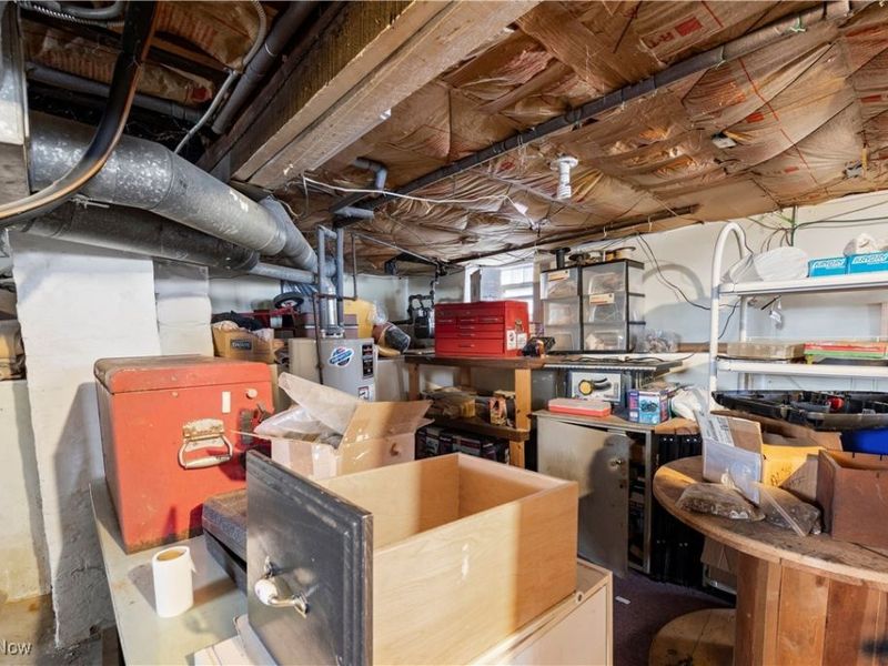 8606 Platten Avenue, Cleveland, OH 44102 Photo 22