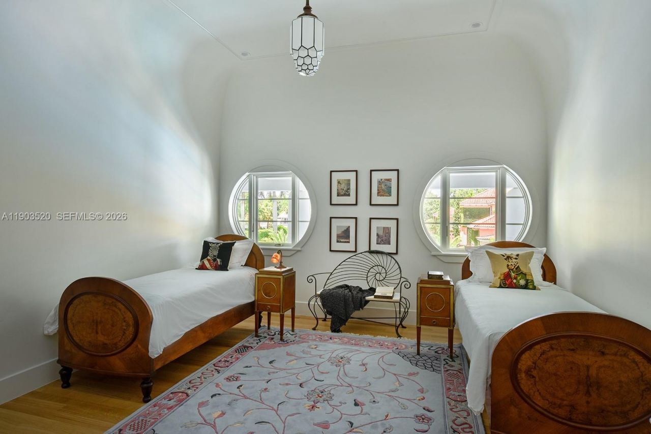 5771 SW 94th St, Pinecrest, FL 33156 Photo