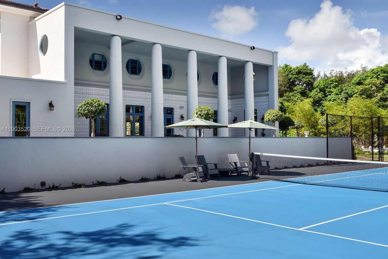 5771 SW 94th St, Pinecrest, FL 33156 Photo