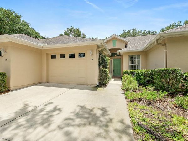 10 chatham pl, Palm Coast, FL 32164