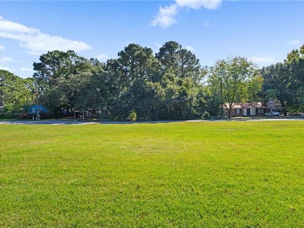 1715 Gulfdale Drive , Mobile, AL 36605