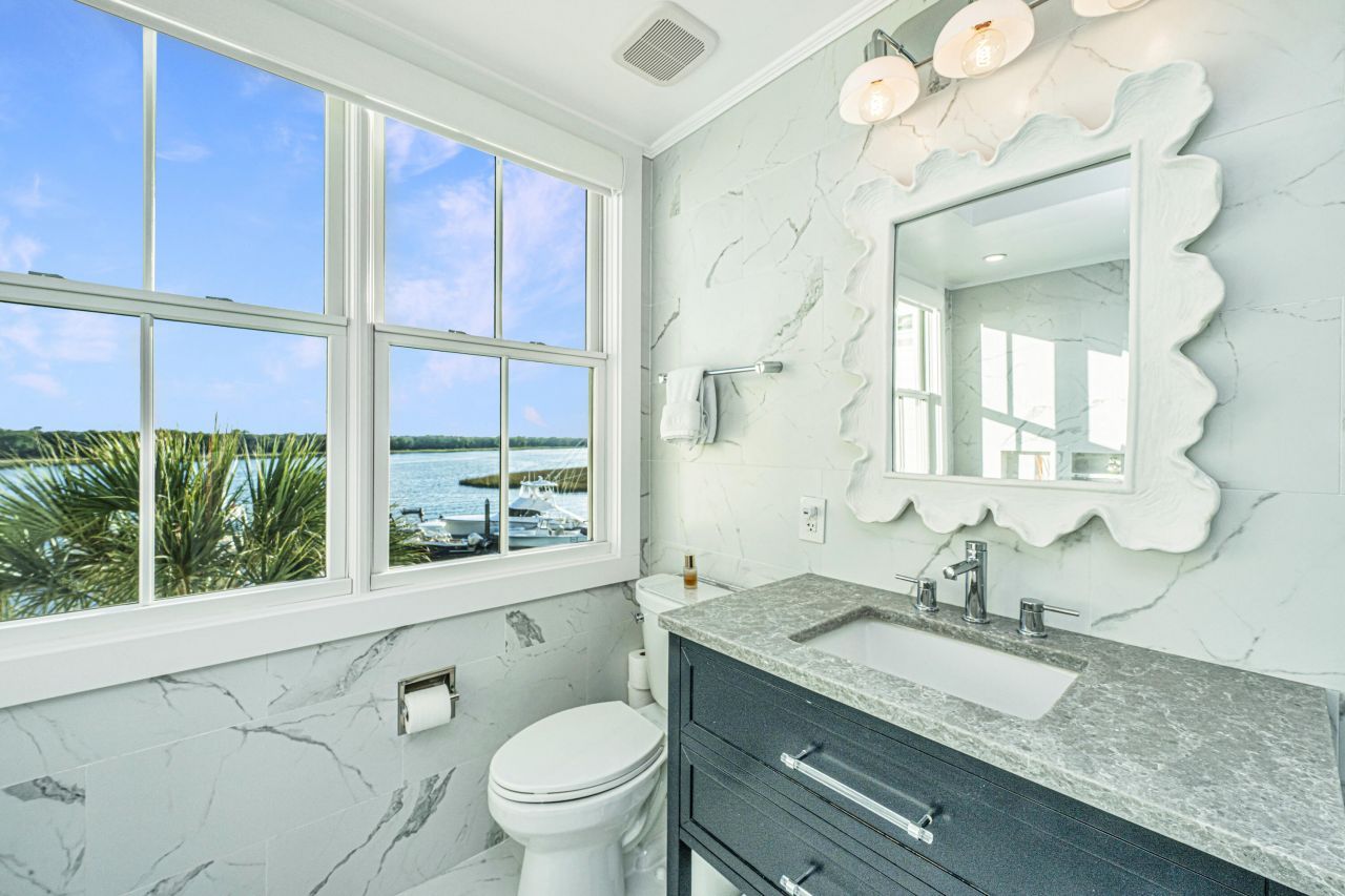 1666 B Marsh Harbor Lane Photo 16