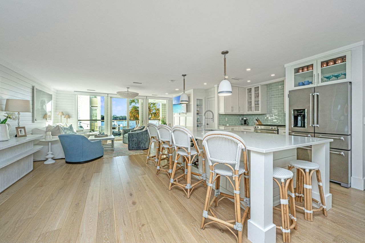 1666 B Marsh Harbor Lane Photo 8