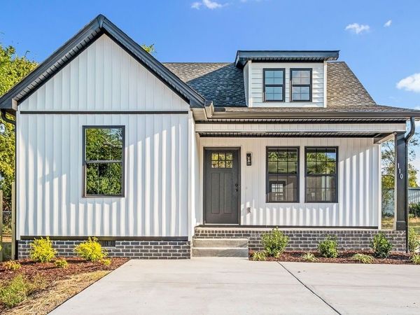 206 Ross Ave, Unit 110, Gallatin, TN 37066