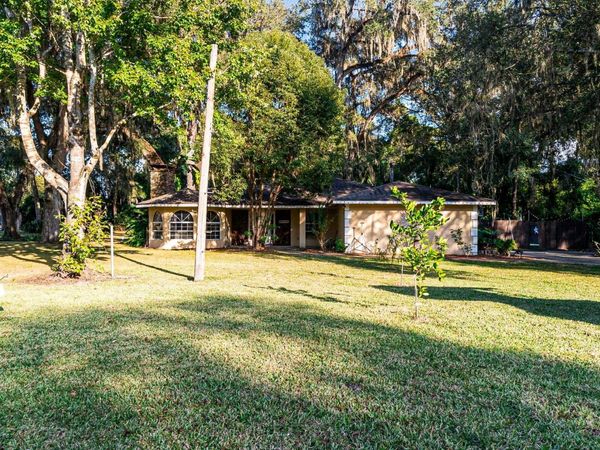 829 COUNTY ROAD 539, SUMTERVILLE, FL 33585