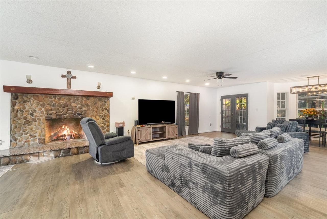 829 County Road 539, Sumterville, FL 33585 Photo