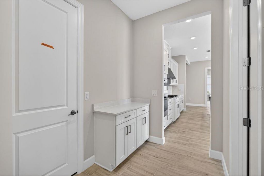 13716 Buchanan Drive, Palmetto, FL 34221 Photo