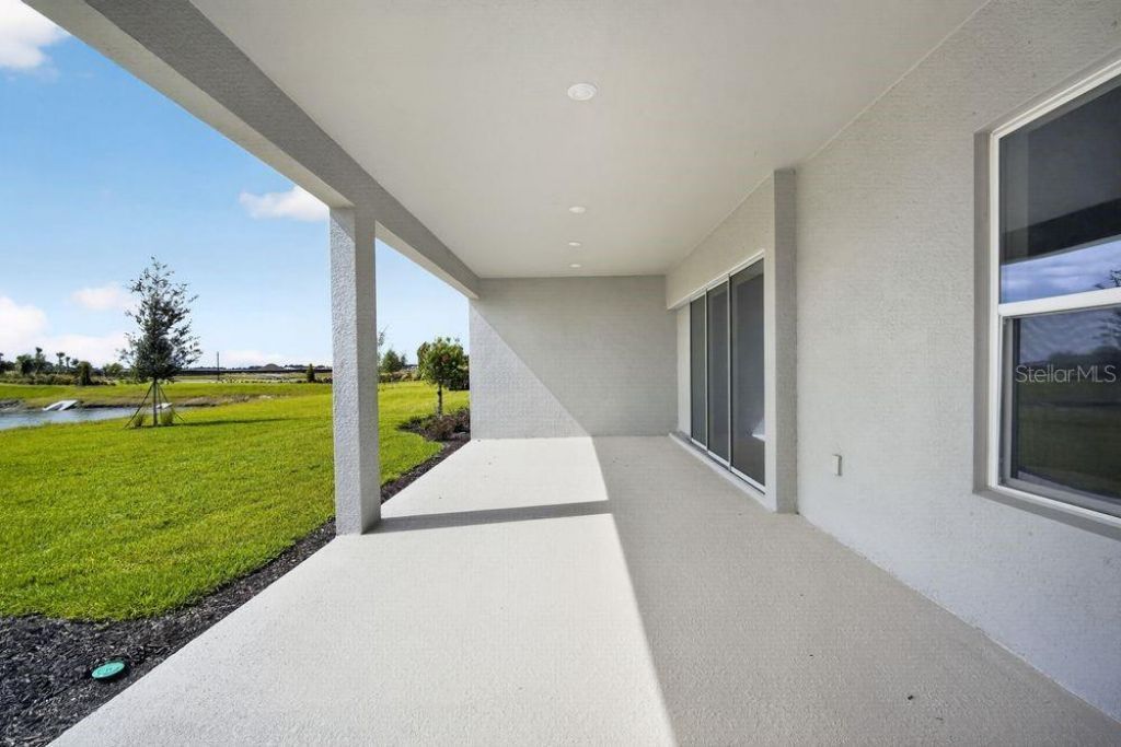 13716 Buchanan Drive, Palmetto, FL 34221 Photo
