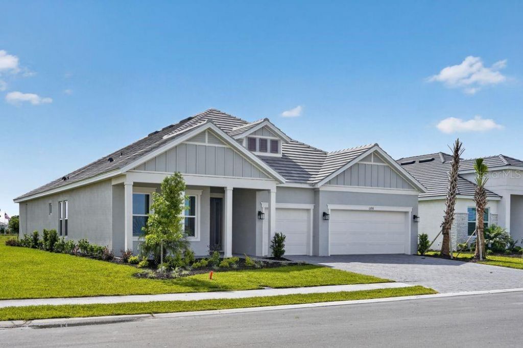13716 Buchanan Drive, Palmetto, FL 34221 Photo