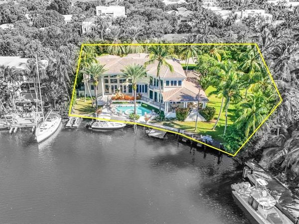 550 Harbor Dr, Key Biscayne, FL 33149