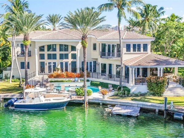 550 Harbor Dr, Key Biscayne, FL 33149