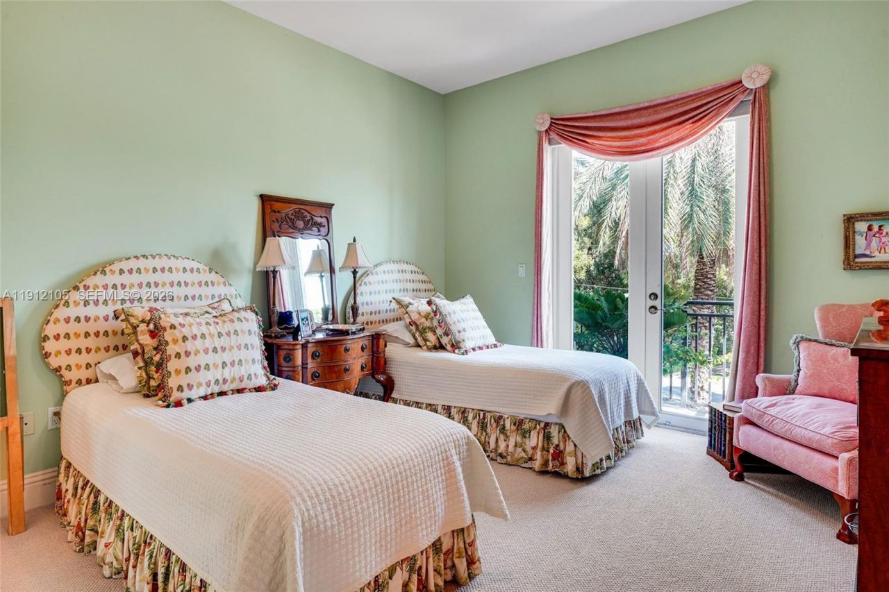 550 Harbor Dr, Key Biscayne, FL 33149 Photo