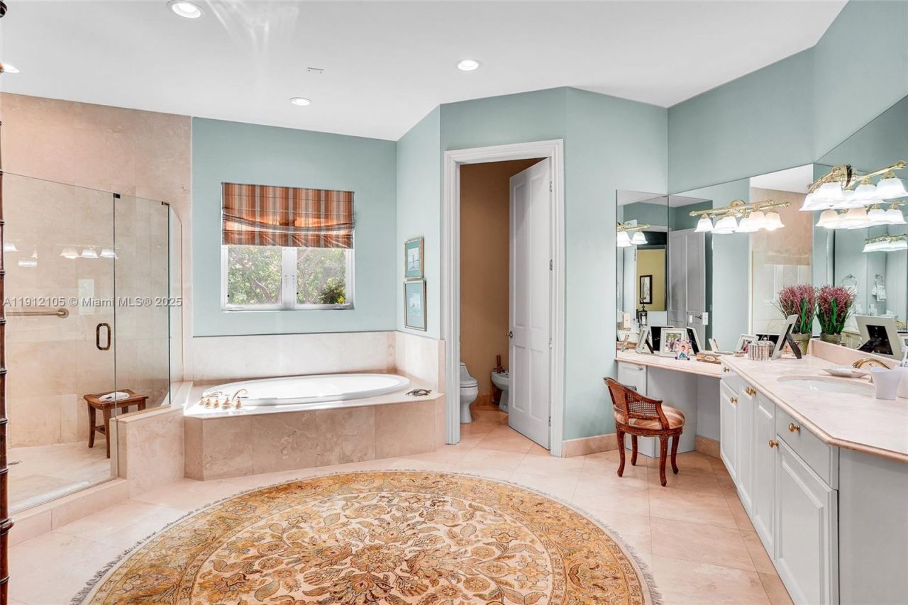 550 Harbor Dr, Key Biscayne, FL 33149 Photo