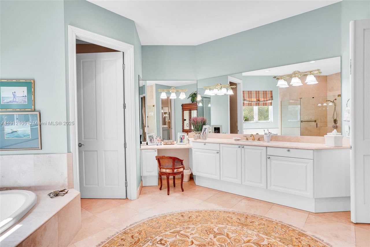 550 Harbor Dr, Key Biscayne, FL 33149 Photo