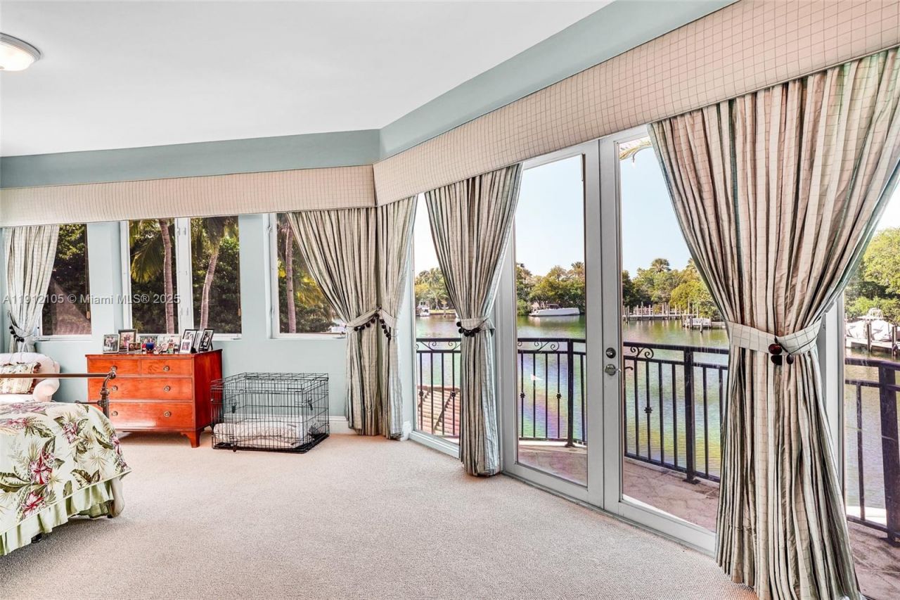 550 Harbor Dr, Key Biscayne, FL 33149 Photo