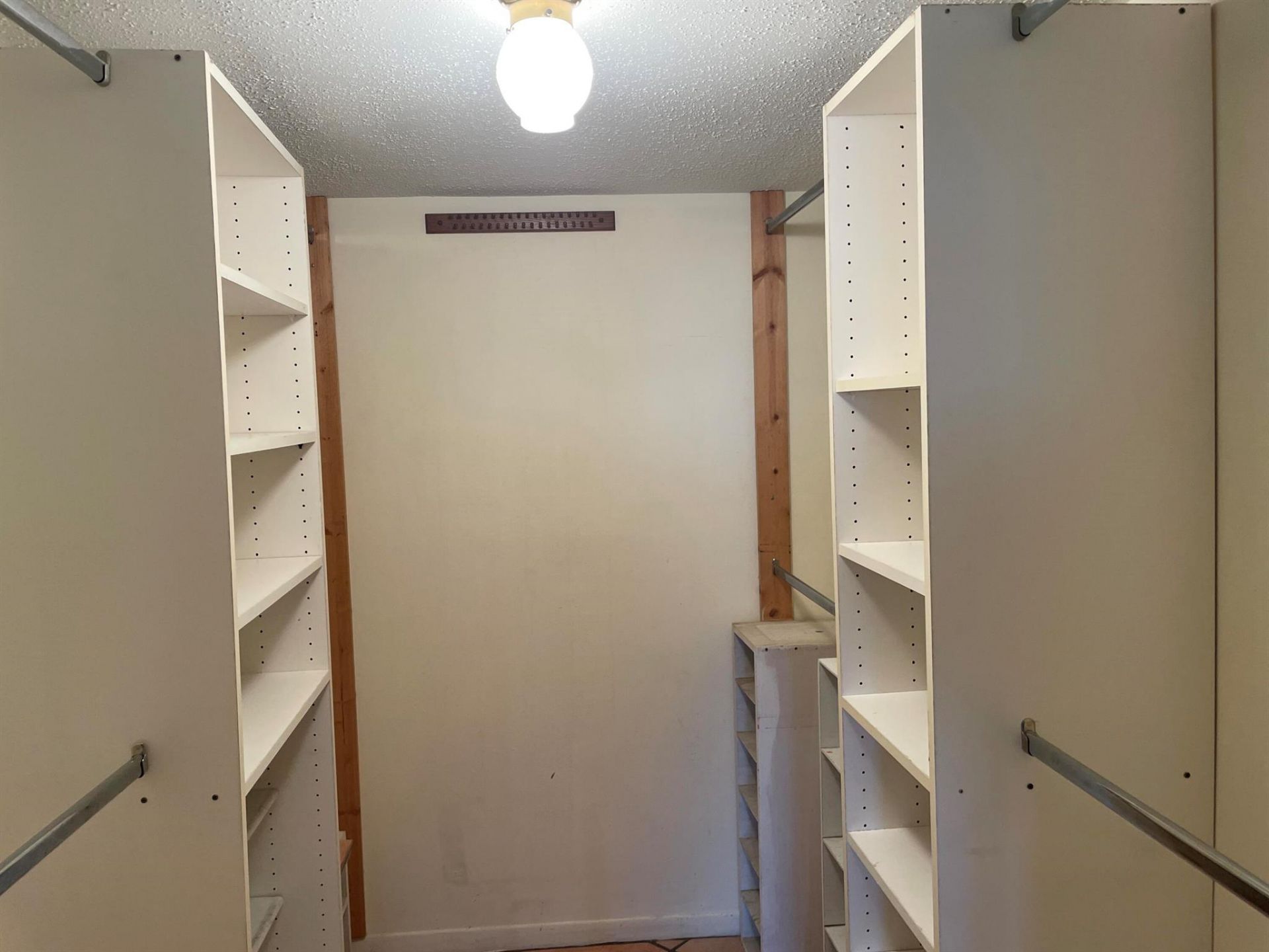 729 Lori Drive, Unit 405, Palm Springs, FL 33461 Photo