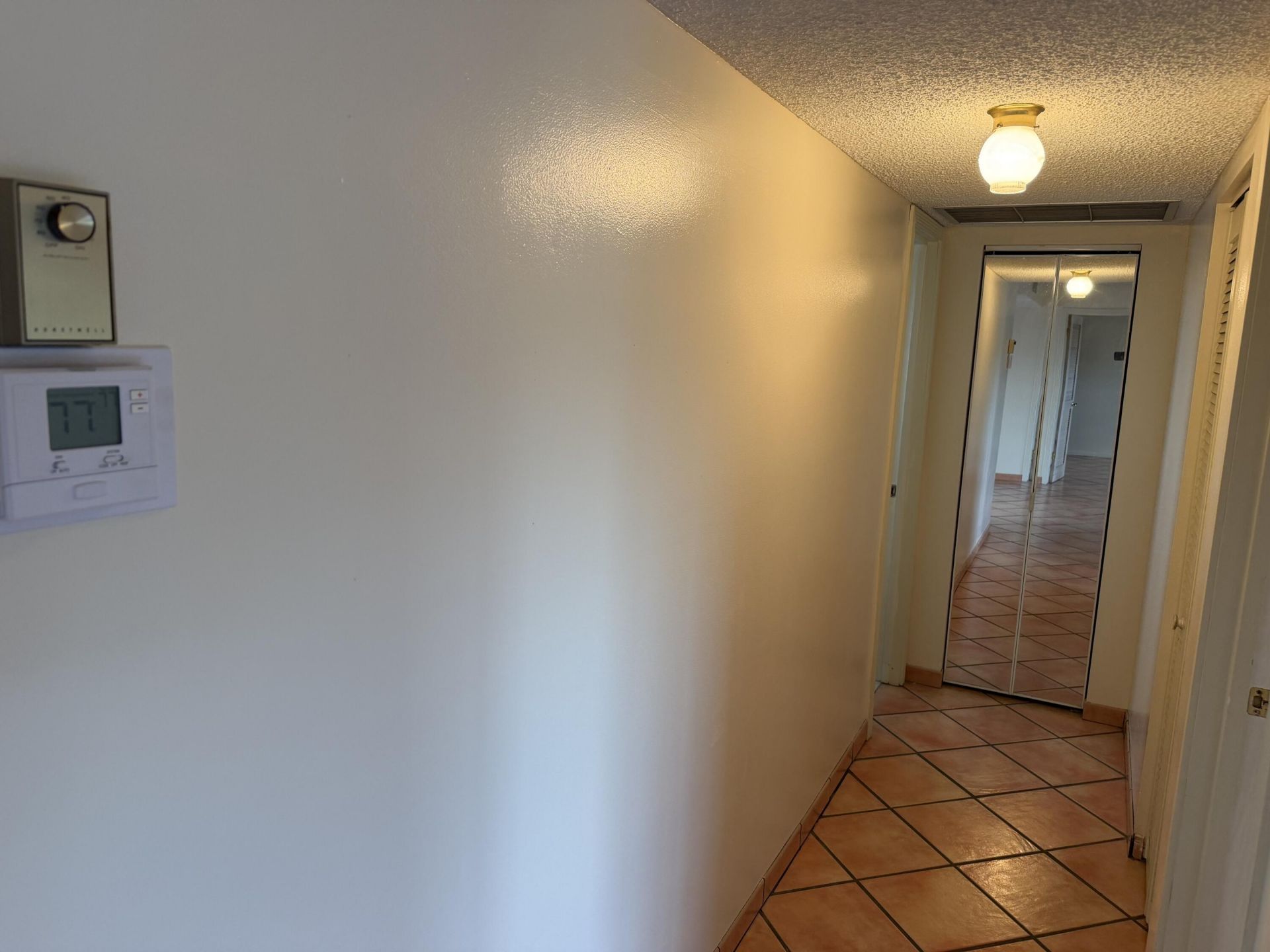 729 Lori Drive, Unit 405, Palm Springs, FL 33461 Photo