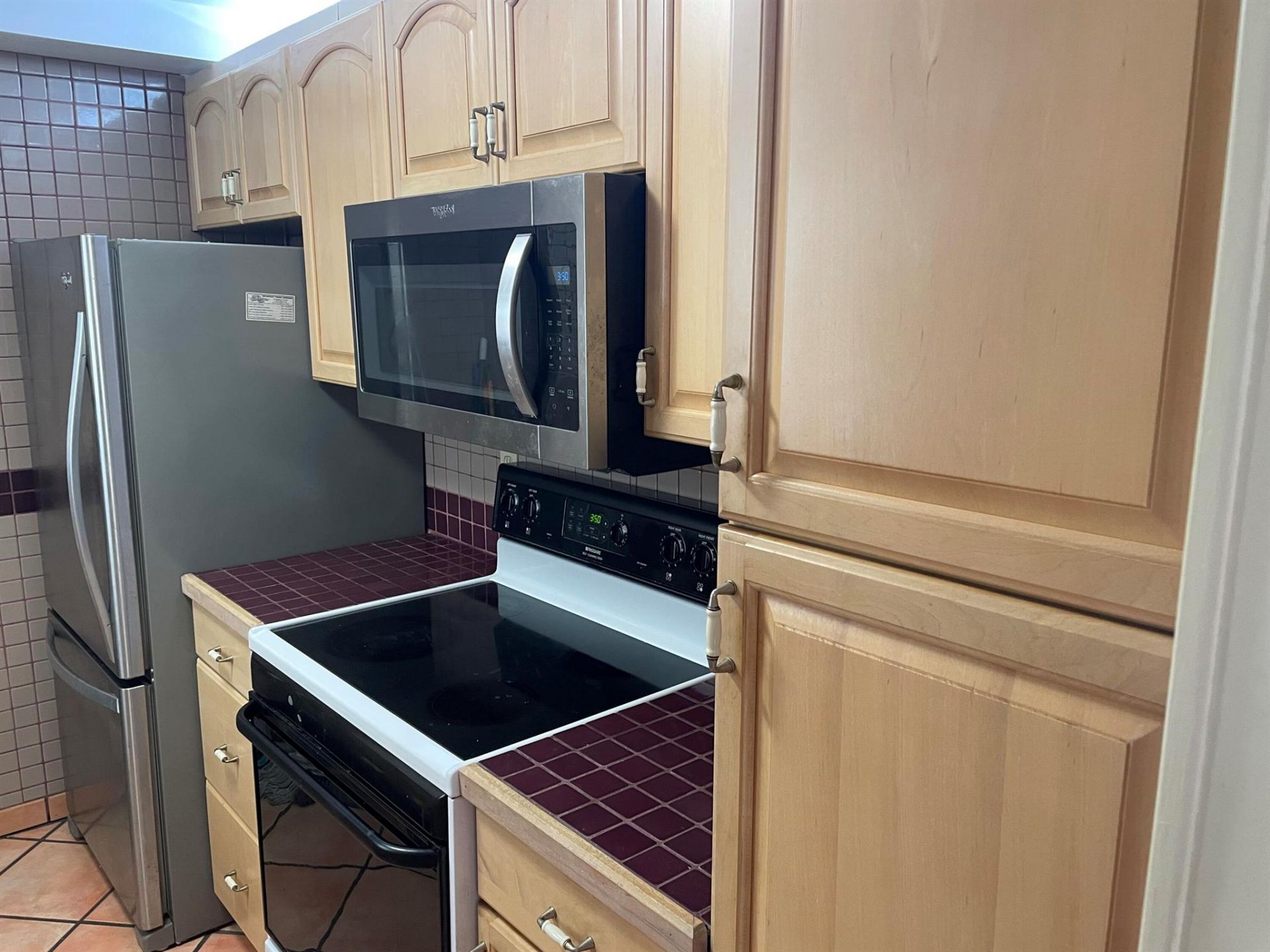 729 Lori Drive, Unit 405, Palm Springs, FL 33461 Photo