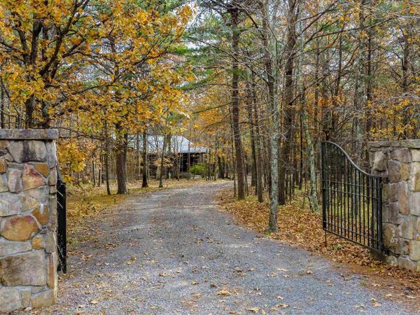 22218 County Road 89, Mentone, AL 35984