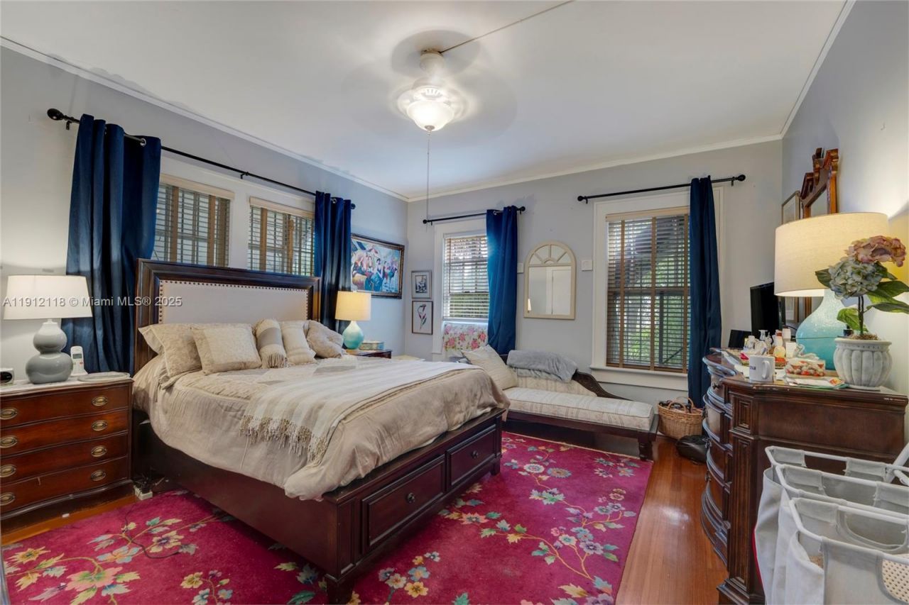 405 SW 11th Ave, Miami, FL 33130 Photo