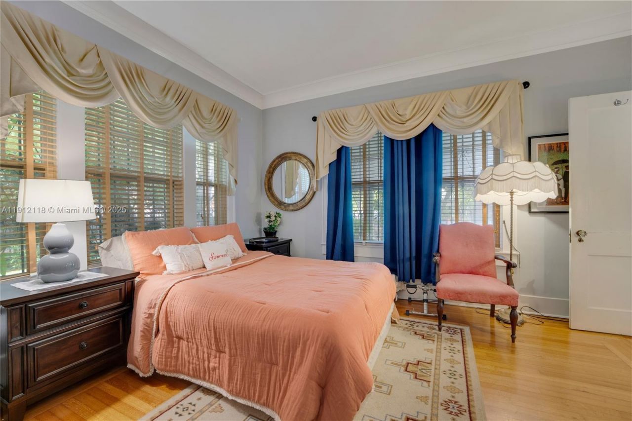 405 SW 11th Ave, Miami, FL 33130 Photo