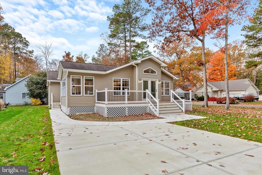 2 Dinghy Court, Ocean Pines, MD 21811 Main Photo