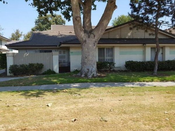 221 Sharon Lane, Port Hueneme, CA 93041