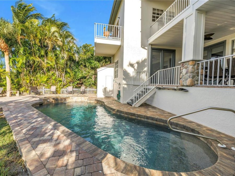Property Image 76