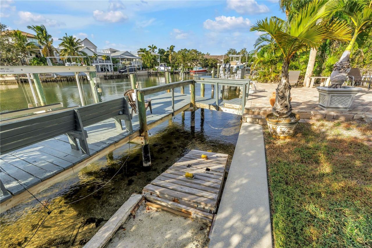 513 Venice Lane, Sarasota, FL 34242 Photo