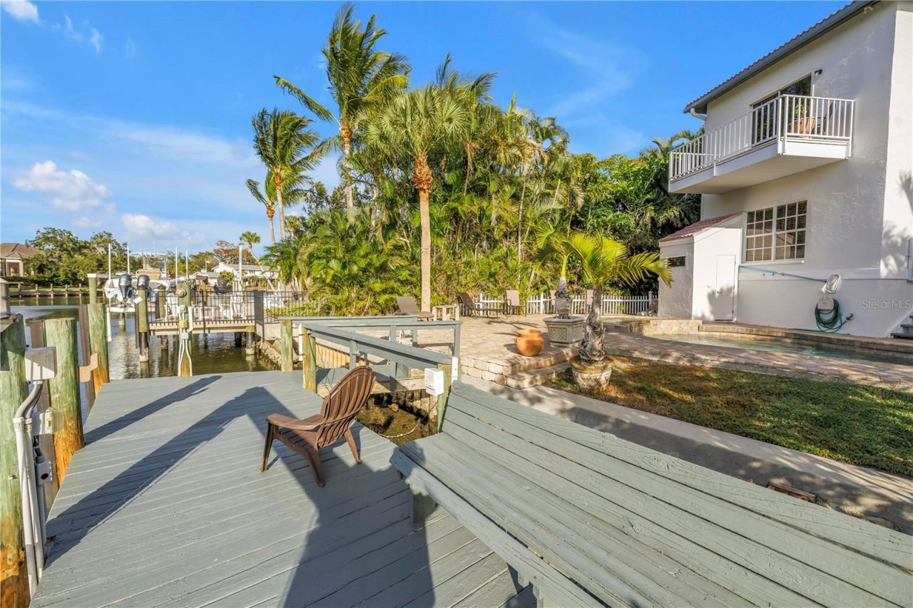 513 Venice Lane, Sarasota, FL 34242 Photo