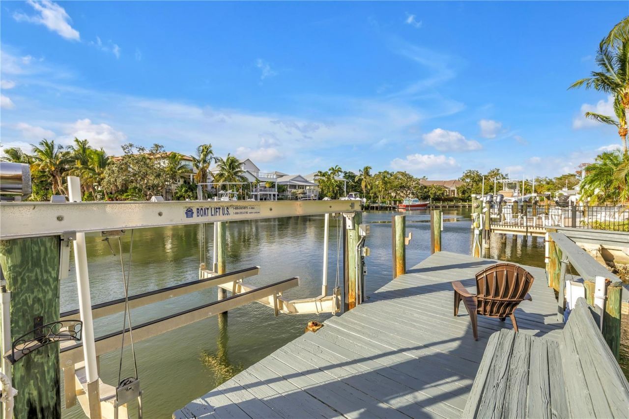 513 Venice Lane, Sarasota, FL 34242 Photo