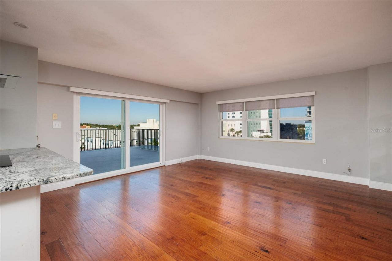 750 Burlington Avenue N, Unit 5B, Saint Petersburg, FL 33701 Photo