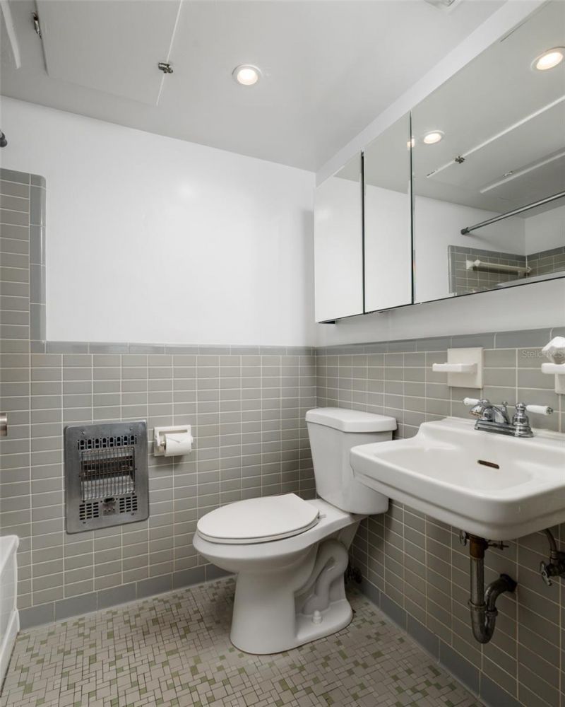 750 Burlington Avenue N, Unit 5B, Saint Petersburg, FL 33701 Photo