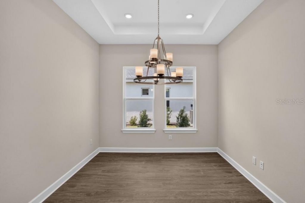 13827 Buchanan Drive, Palmetto, FL 34221 Photo