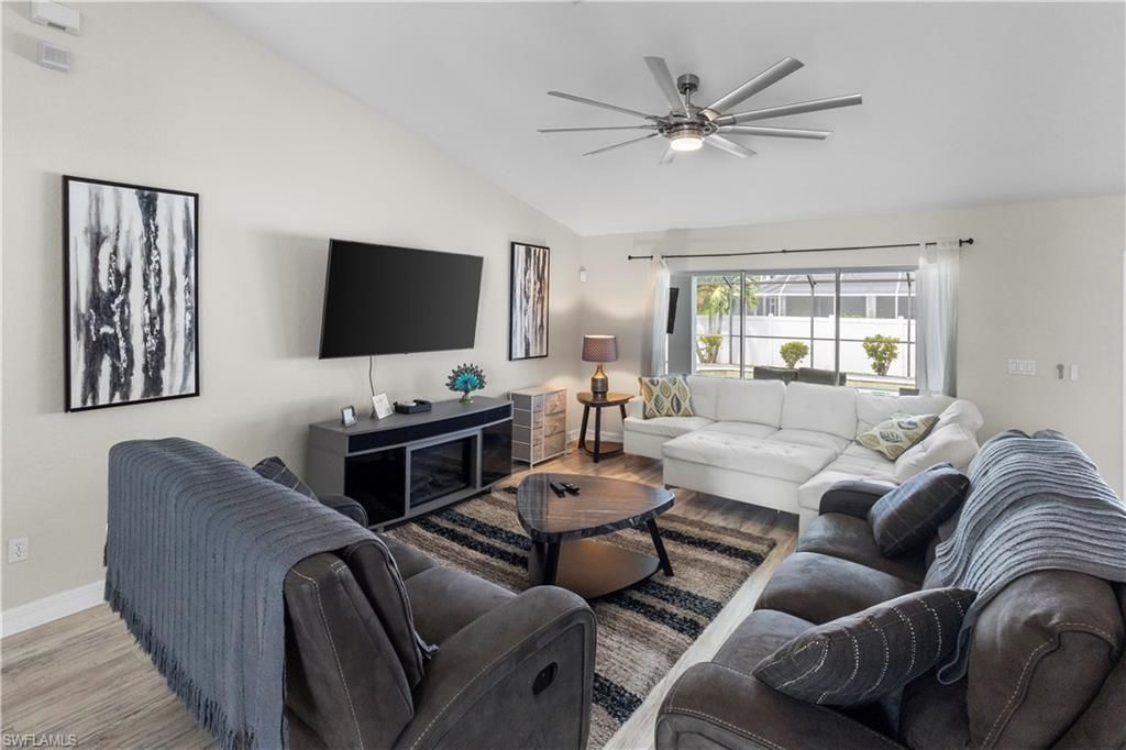 1905 SW 51st Ter, Cape Coral, FL 33914 Photo