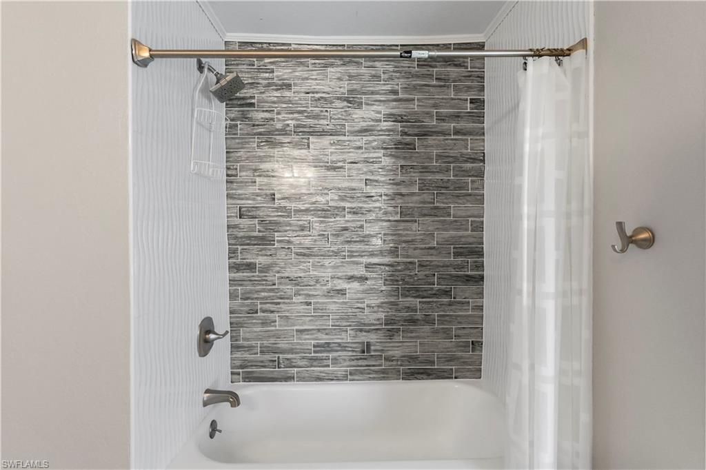 1905 SW 51st Ter, Cape Coral, FL 33914 Photo