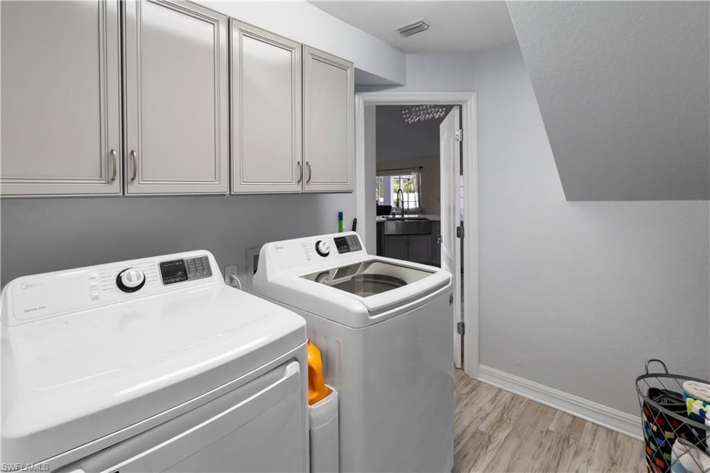 1905 SW 51st Ter, Cape Coral, FL 33914 Photo