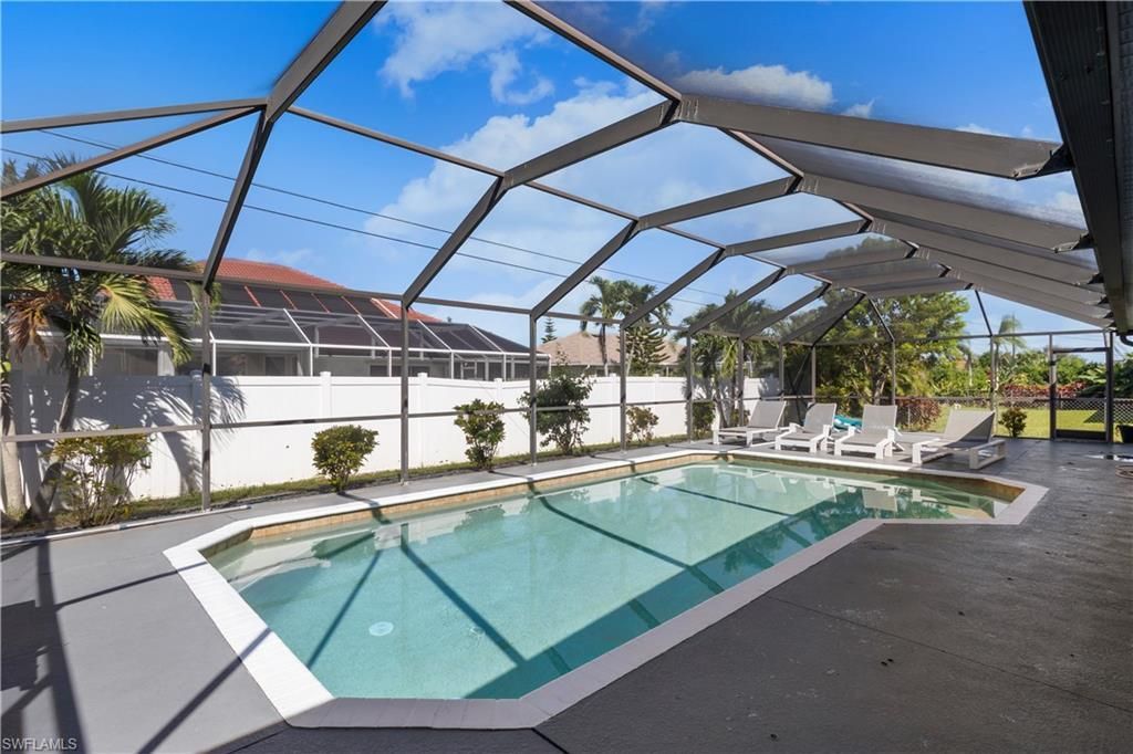 1905 SW 51st Ter, Cape Coral, FL 33914 Photo