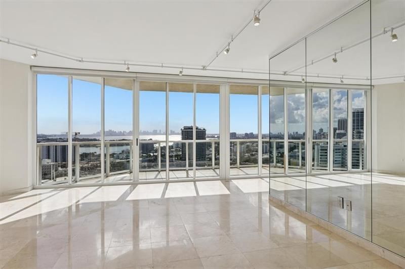 7330 Ocean Terrace, Unit LPH-C, Miami Beach, FL 33141 Photo