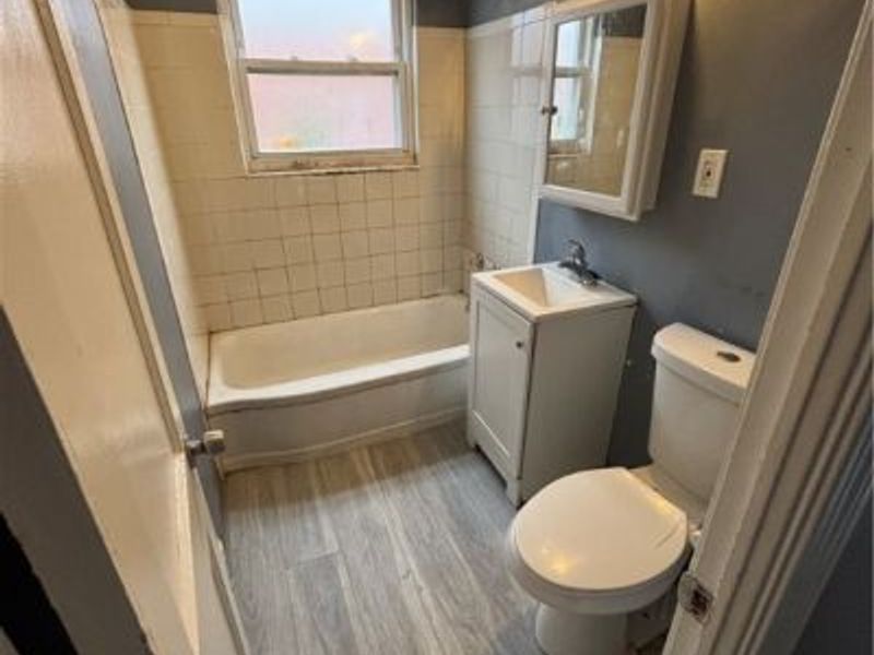 16706 Palda Drive, Cleveland, OH 44128 Photo 10