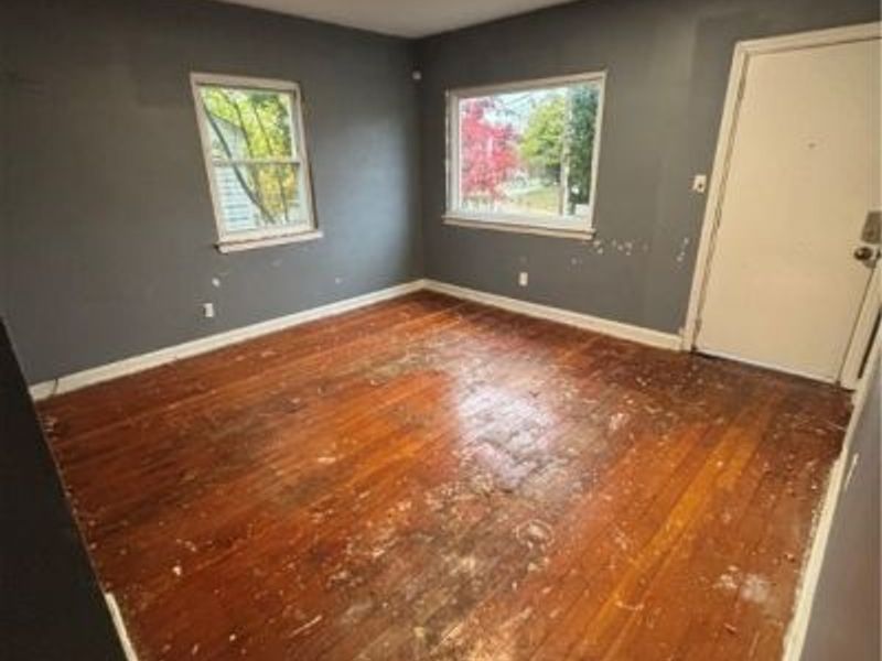 16706 Palda Drive, Cleveland, OH 44128 Photo 11