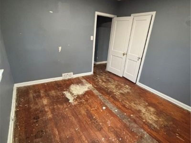 16706 Palda Drive, Cleveland, OH 44128 Photo 15