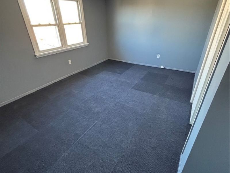 16706 Palda Drive, Cleveland, OH 44128 Photo 18