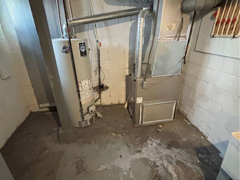 16706 Palda Drive, Cleveland, OH 44128 Photo 22