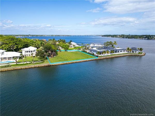 4082 SE Old Saint Lucie Boulevard, Stuart, FL 34996