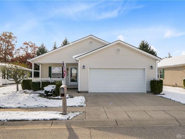 444 Park Hills Crossing, Unit 54, Fairborn, OH 45324